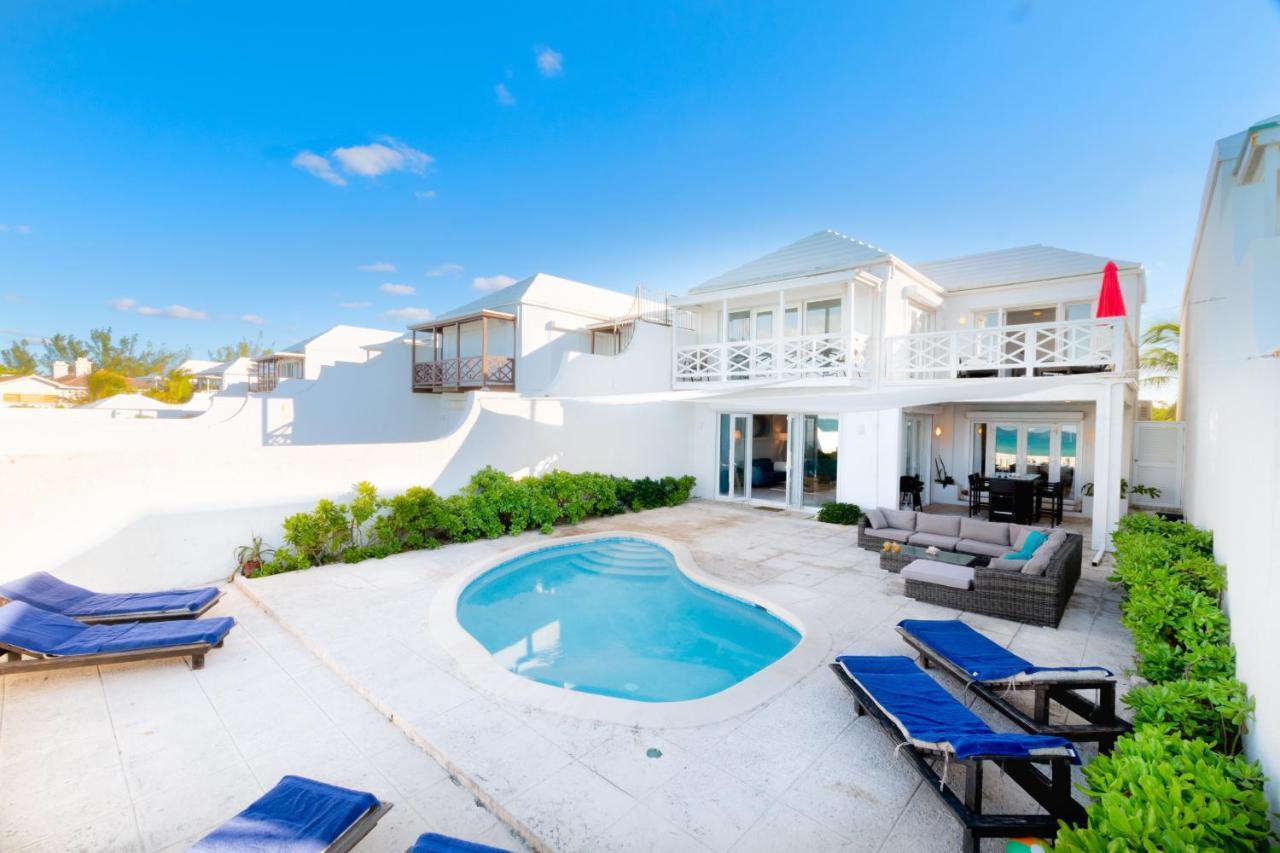 נסאו Caprice 9 - Oceanfront Villa - Gated Community With Pool מראה חיצוני תמונה