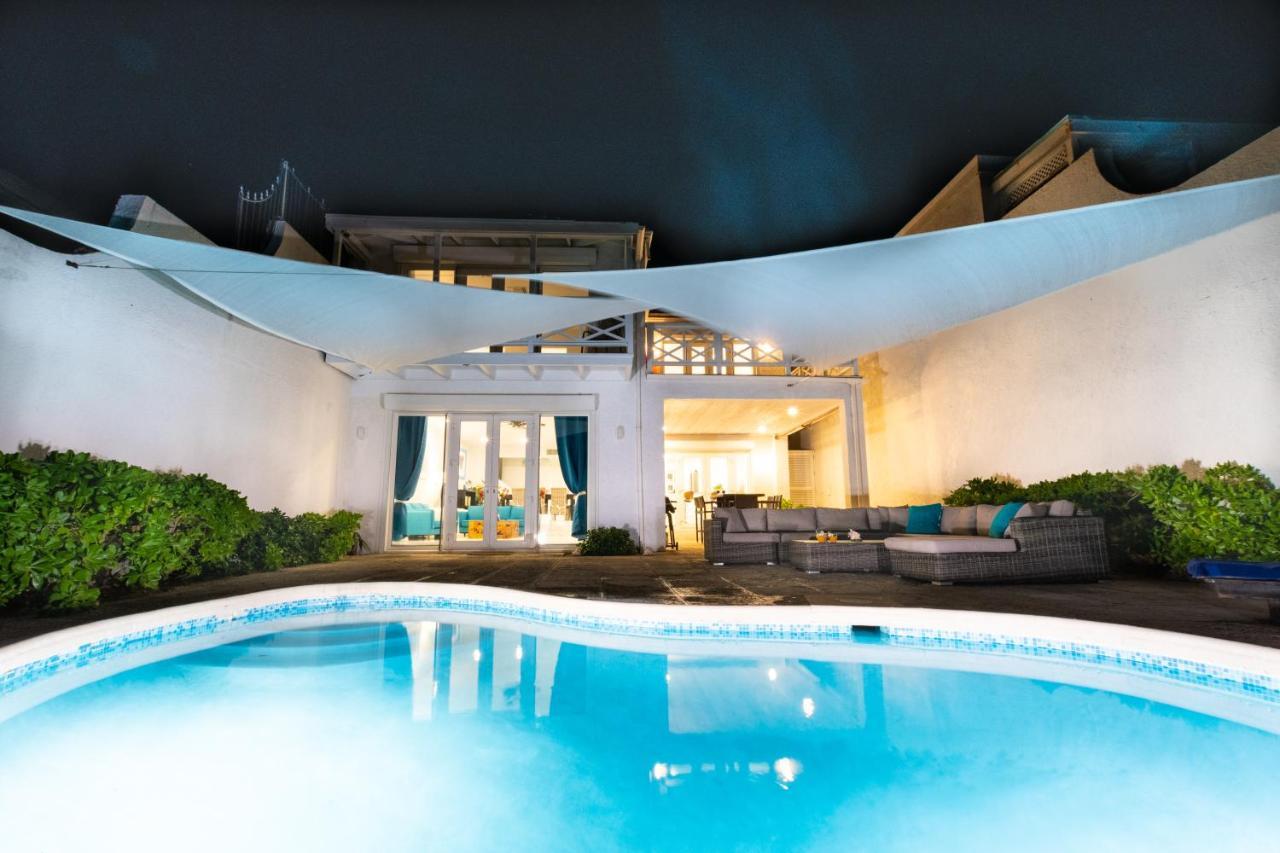 נסאו Caprice 9 - Oceanfront Villa - Gated Community With Pool מראה חיצוני תמונה