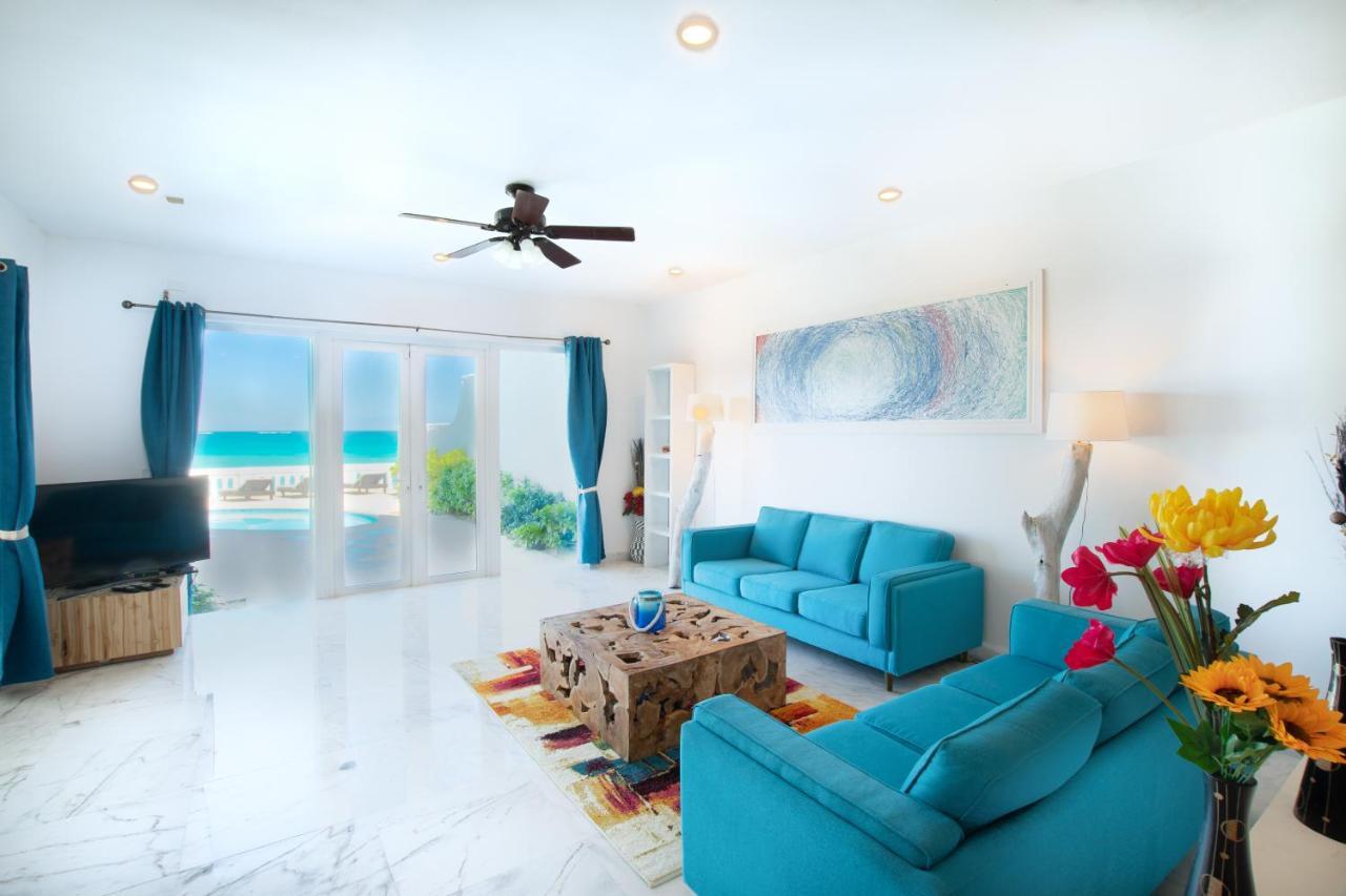 נסאו Caprice 9 - Oceanfront Villa - Gated Community With Pool מראה חיצוני תמונה