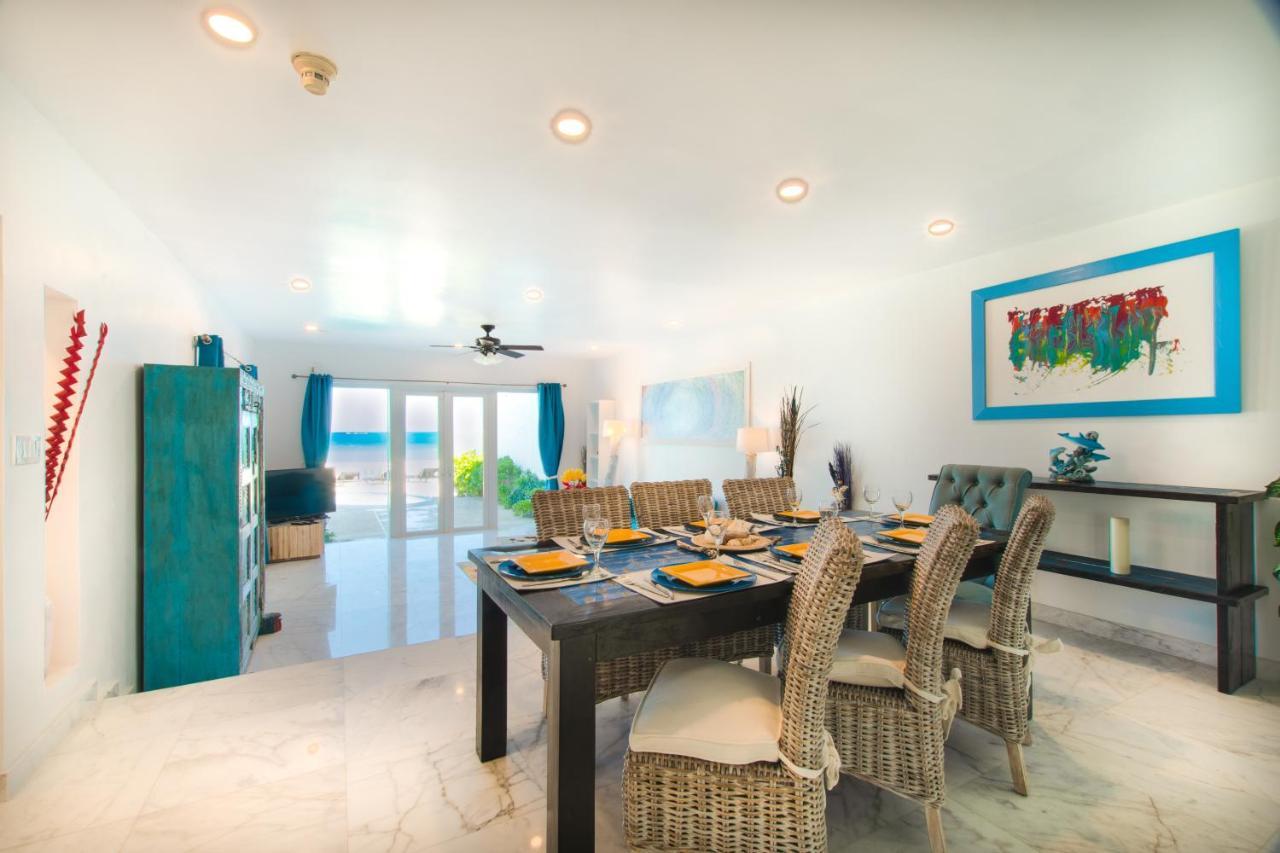 נסאו Caprice 9 - Oceanfront Villa - Gated Community With Pool מראה חיצוני תמונה